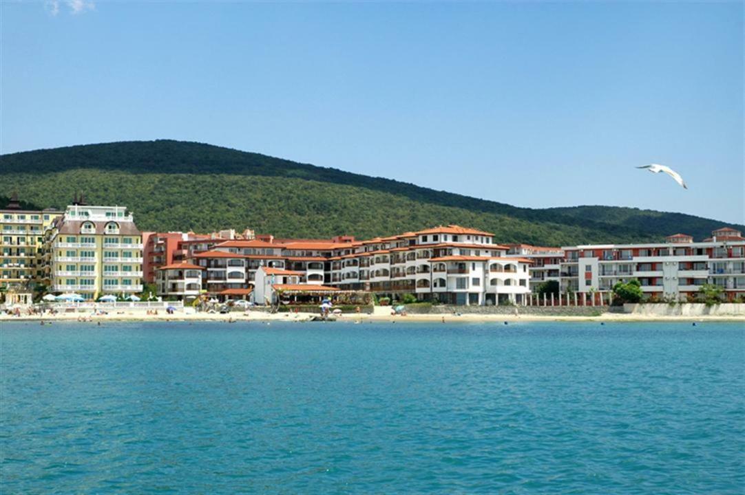 Apartamens For Rent At The Beach Bulgaria Apartment Sveti Vlas Exterior photo